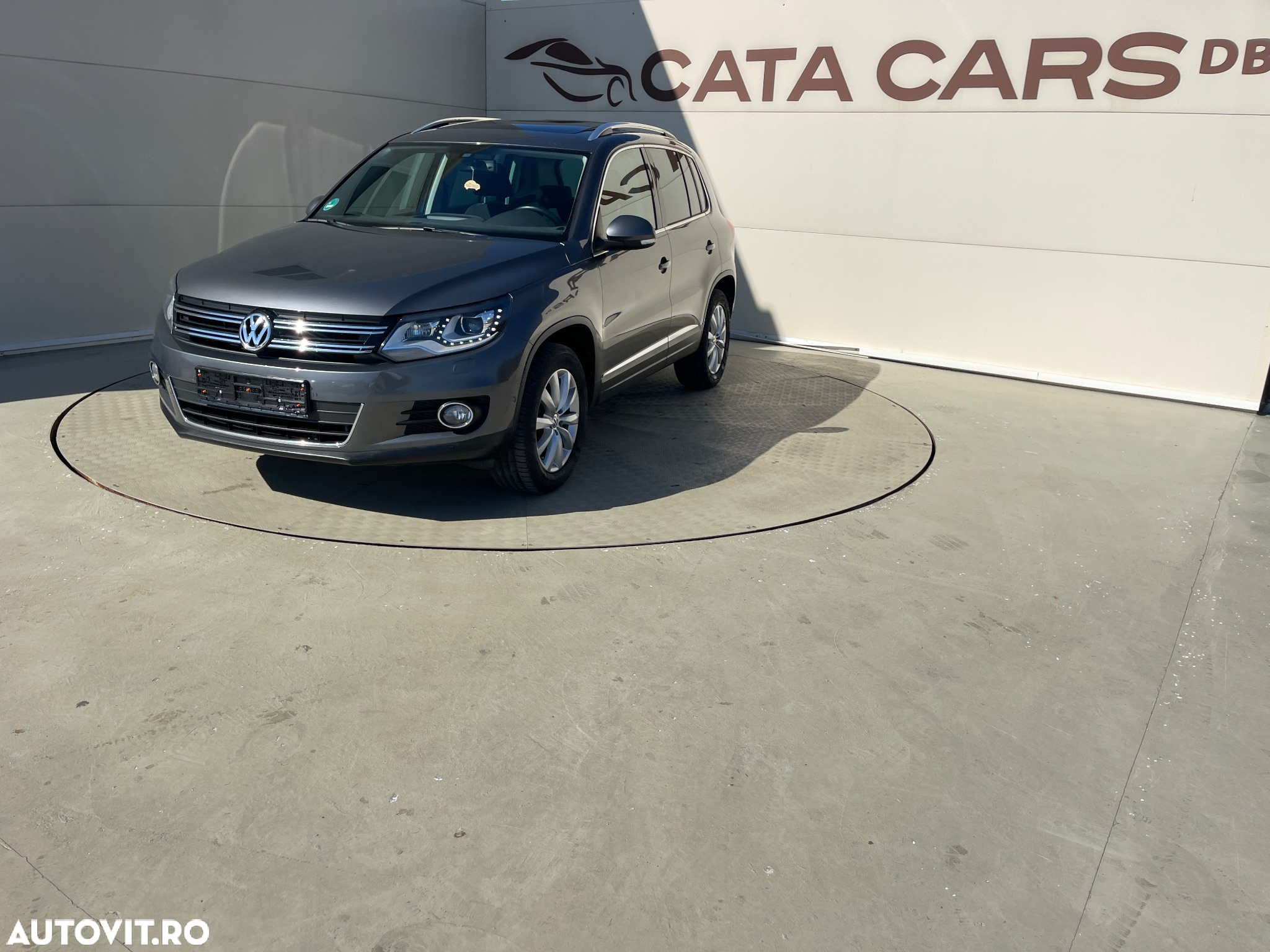 Volkswagen Tiguan 2.0 TDI DPF 4Motion BlueMotion Technology DSG Cup Sport & Style - 3