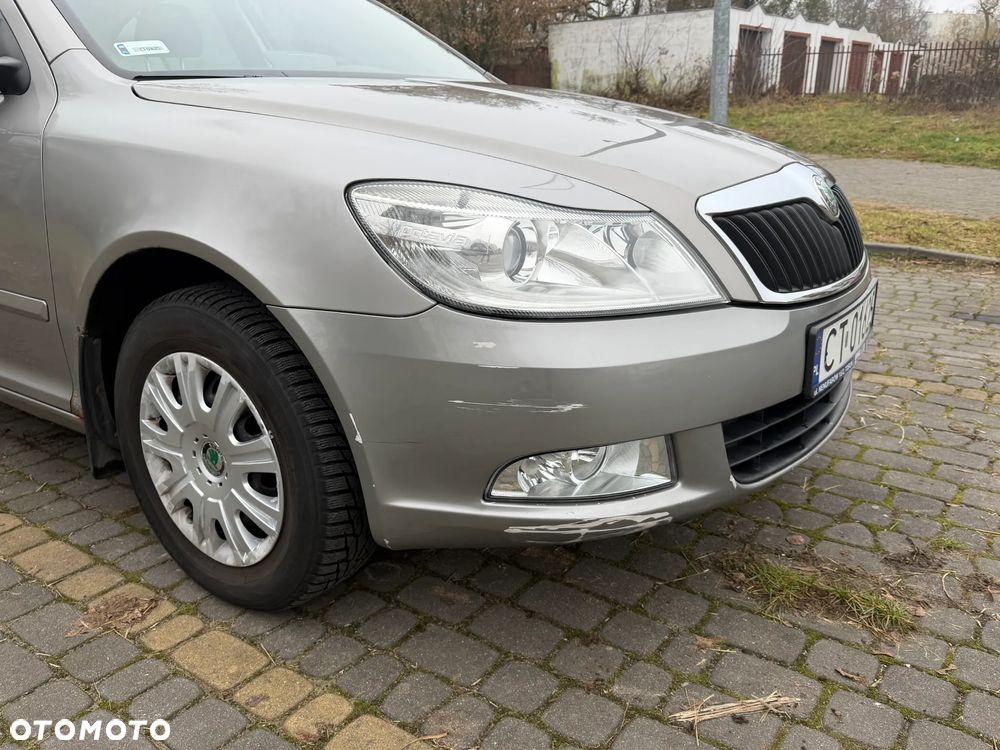 Skoda Octavia 1.6 Ambiente - 7