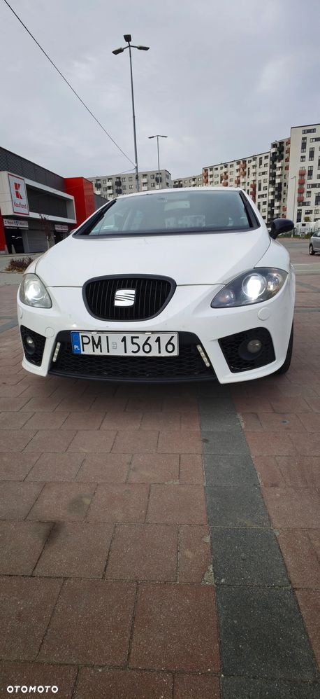 Seat Leon 2008 photo 2