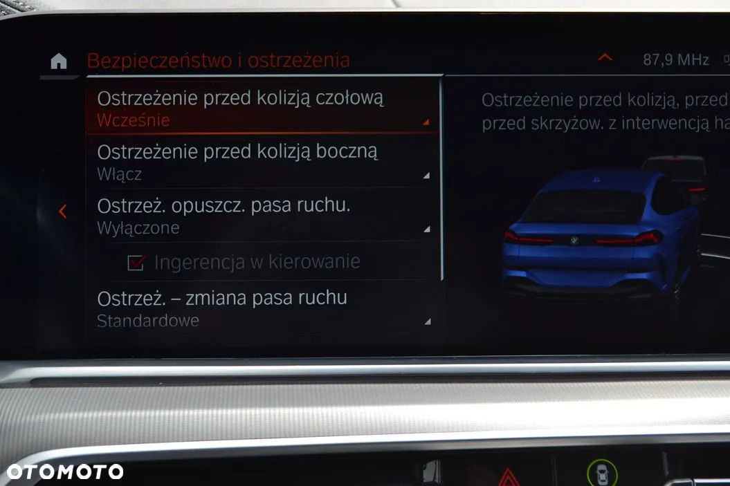 BMW X6 xDrive40i - 24