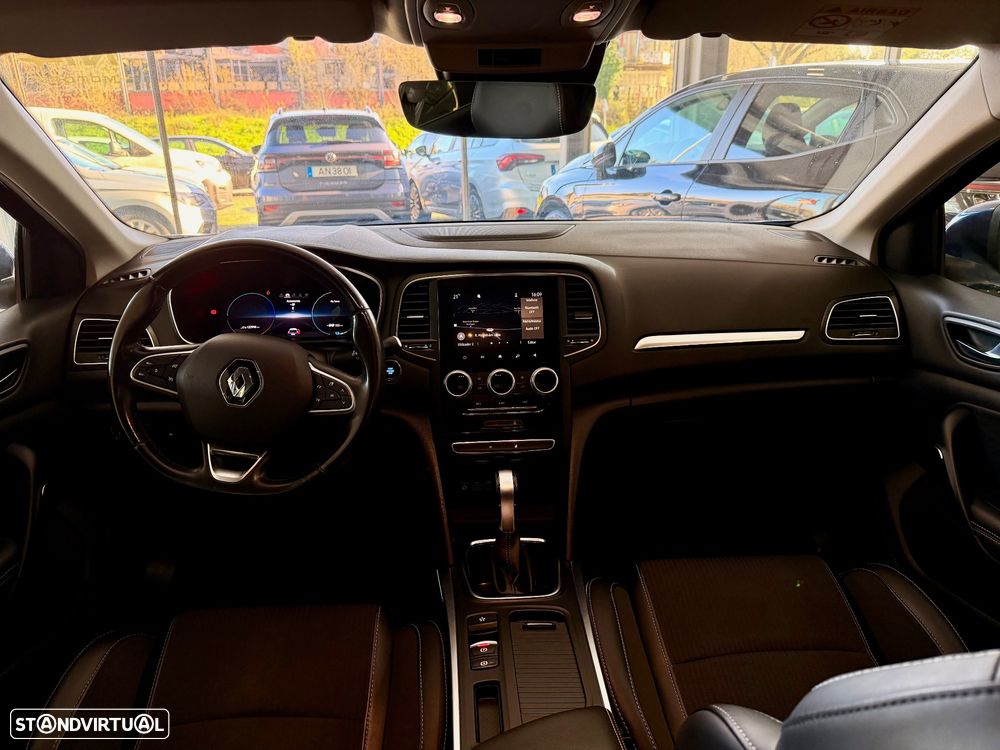 Renault Mégane Sport Tourer - 16