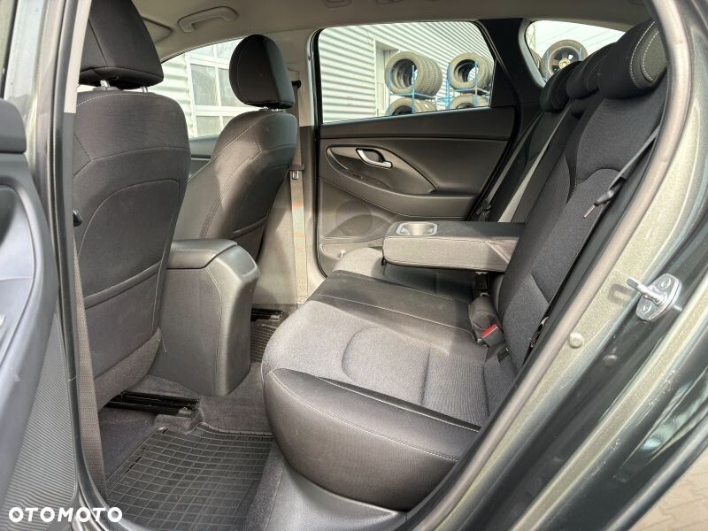 Hyundai i30 1.5 T-GDI 48V Smart DCT - 15