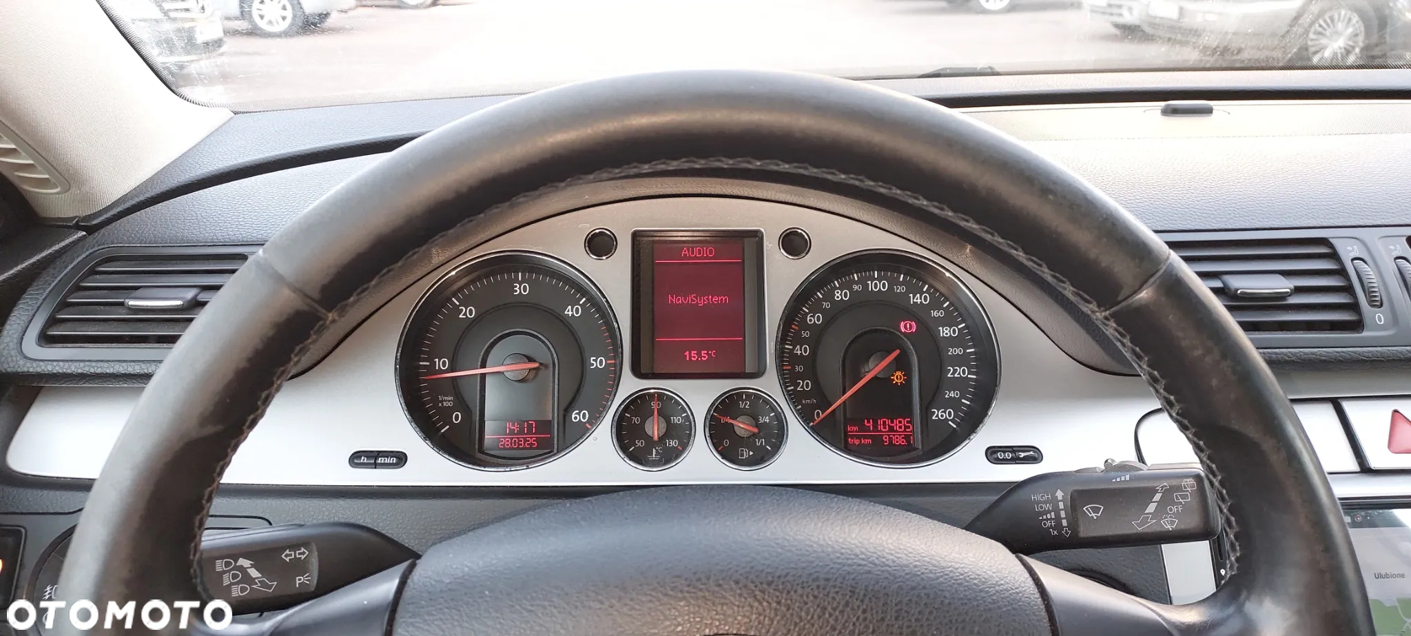 Volkswagen Passat 2.0 TDI Comfortline - 8