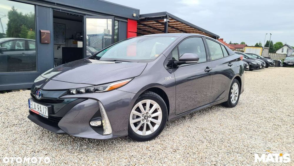 Toyota Prius - 33