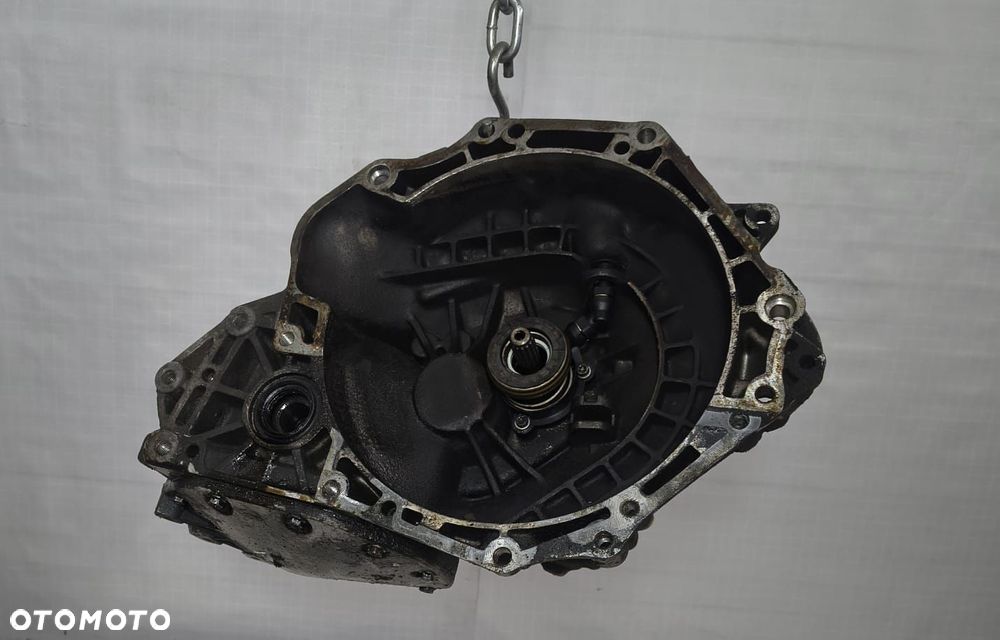 Skrzynia biegów manualna F17C394 Opel Astra H Zafira Vectra C Meriva - 3
