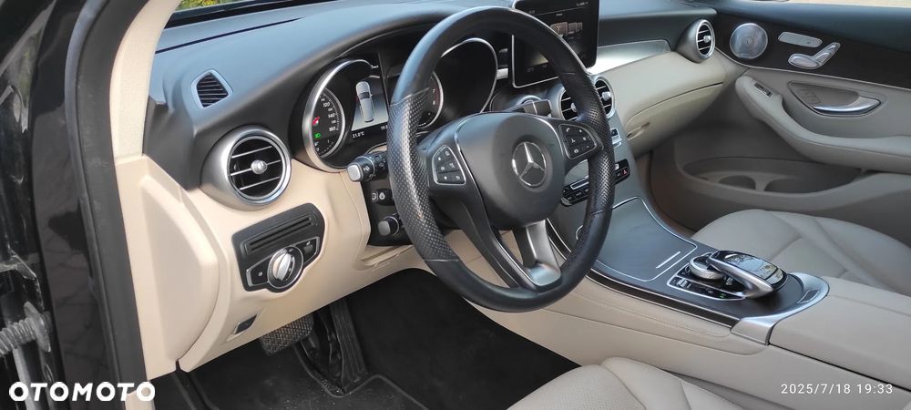 Mercedes-Benz GLC 300 4Matic 9G-TRONIC - 7