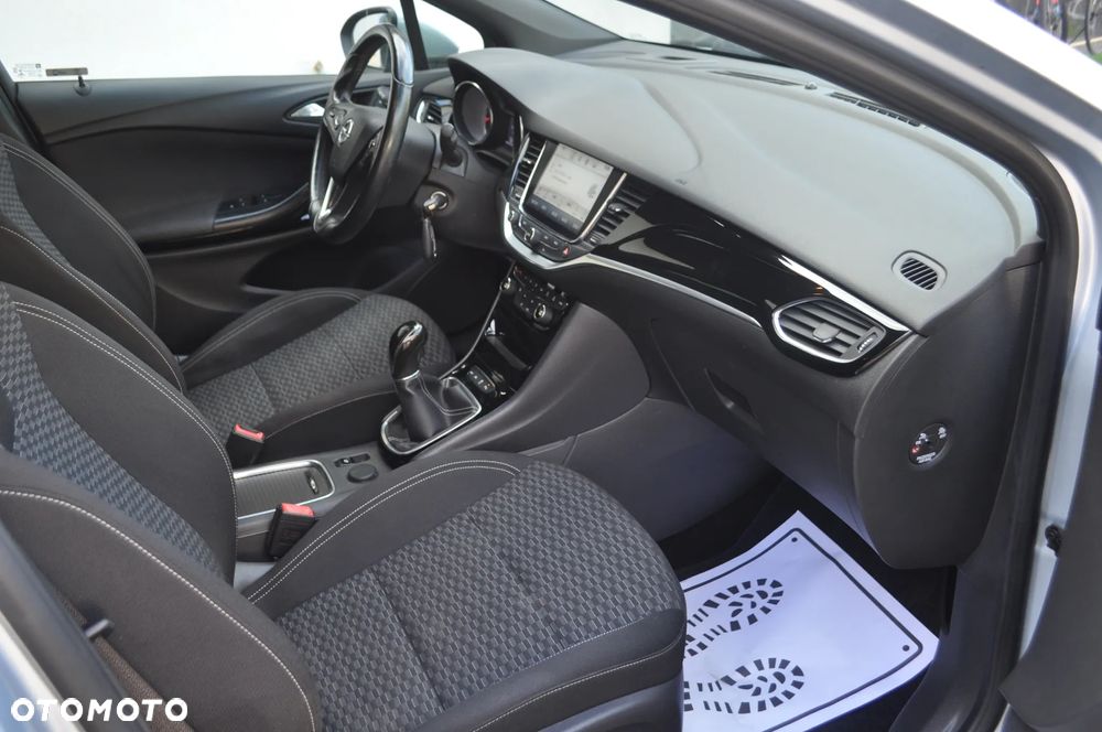 Opel Astra 1.4 Turbo Dynamic - 23