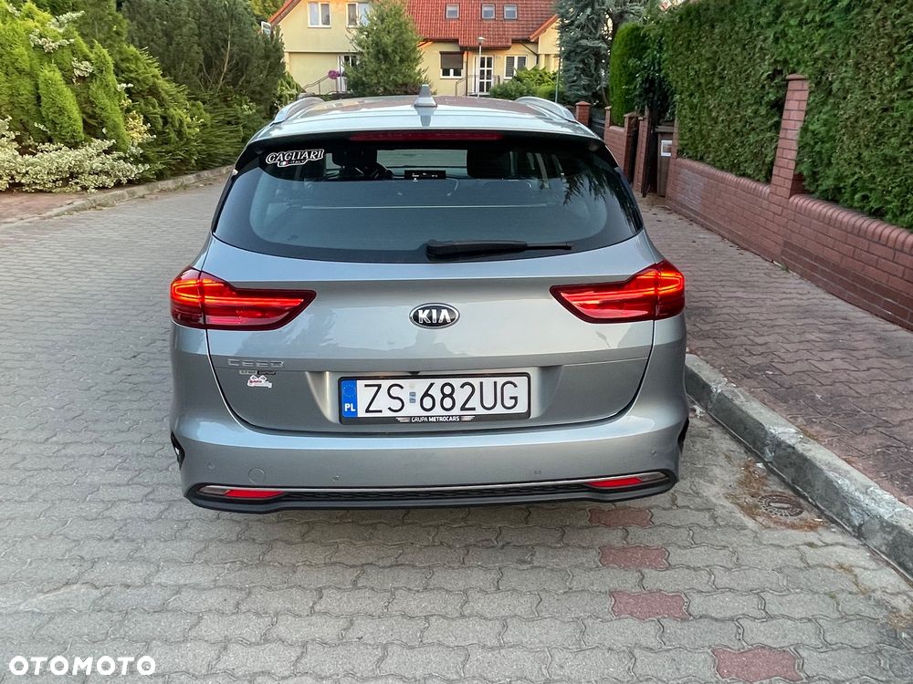 Kia Ceed - 7