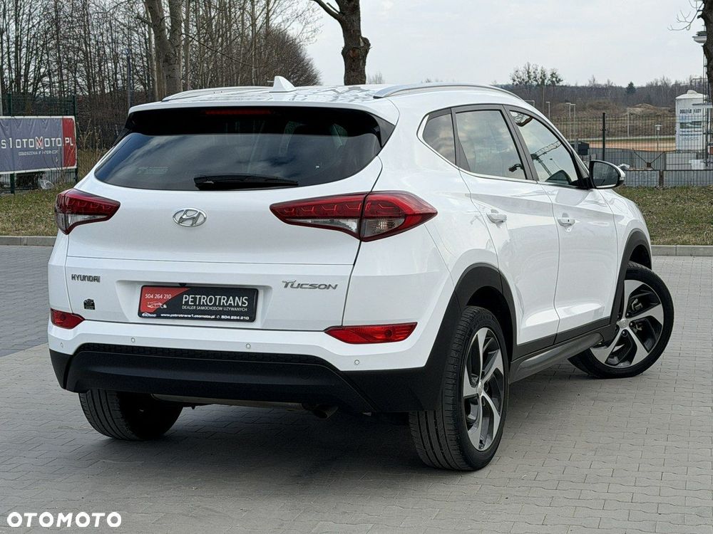 Hyundai Tucson blue 1.7 CRDi 2WD DCT Premium - 9