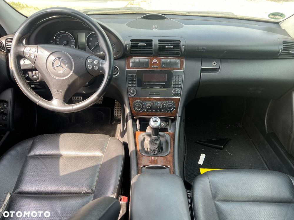 Mercedes C Klasa W203 C180 (197U) części maska zderzak błotnik drzwi klapa lampy fotele deska - 8