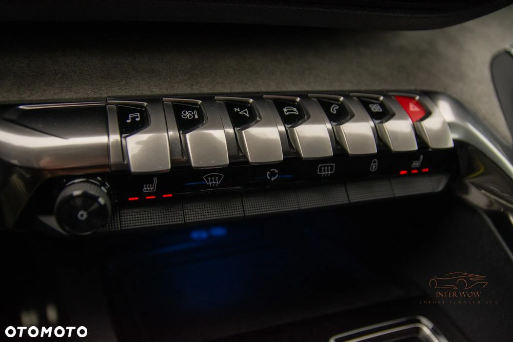 Peugeot 5008 1.6 PureTech GT Pack S&S EAT8 - 18