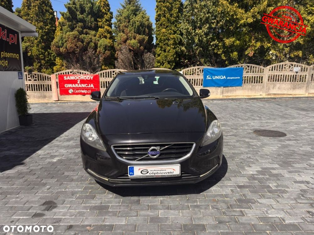 Volvo V40 - 16