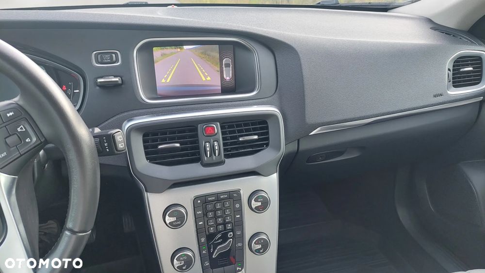 Volvo V40 T3 Drive-E Inscription - 18
