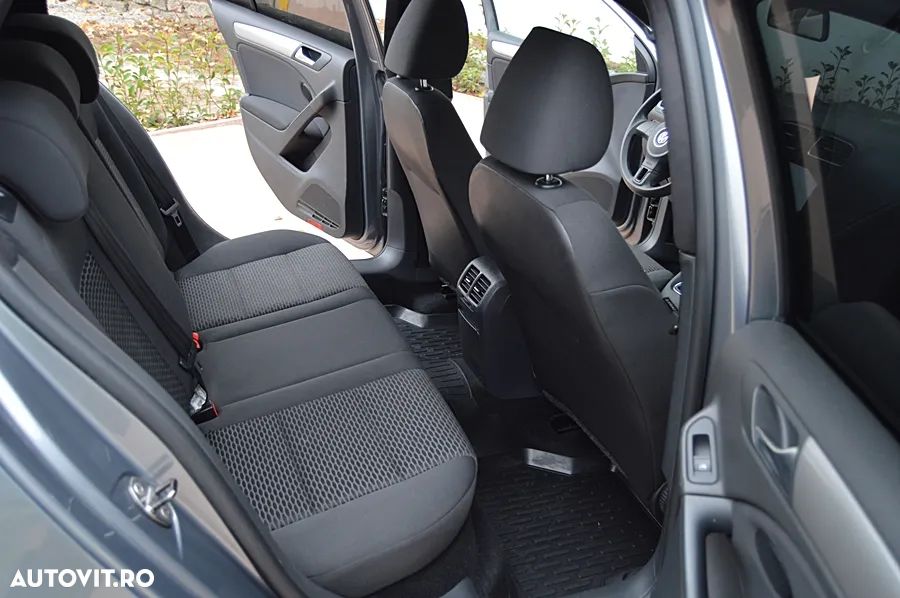 Volkswagen Golf 1.6 TDI (BlueMotion Technology) Comfortline - 10