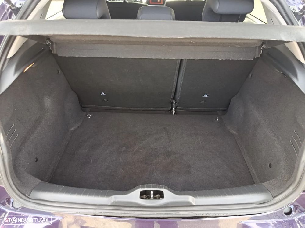 Citroën C4 Cactus 1.2 PureTech Shine EAT6 - 24