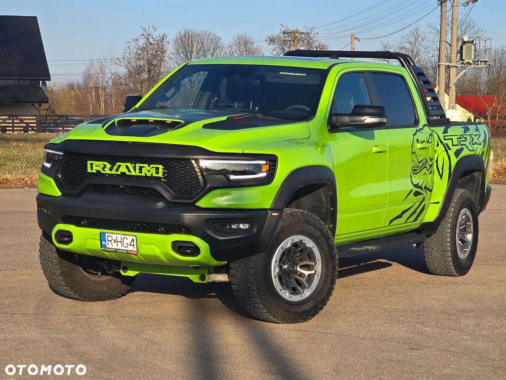 RAM 1500 5.7 Crew Cab Shortbed Limited Black