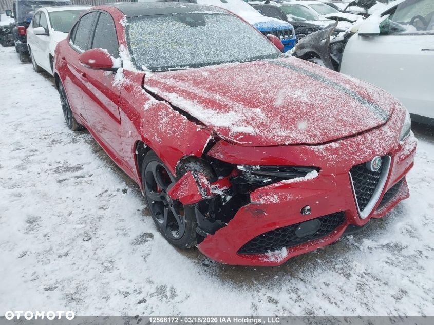 Alfa Romeo Giulia 2.0 Turbo Veloce Q4 - 11