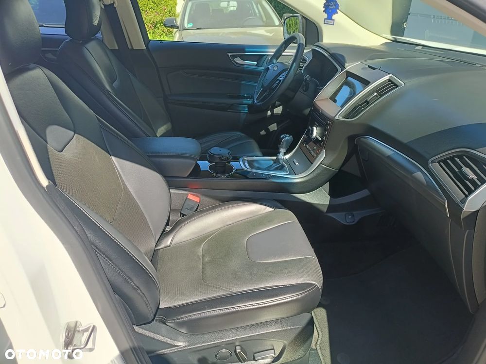 Ford Edge 2.0 TDCi 4x4 Titanium - 6