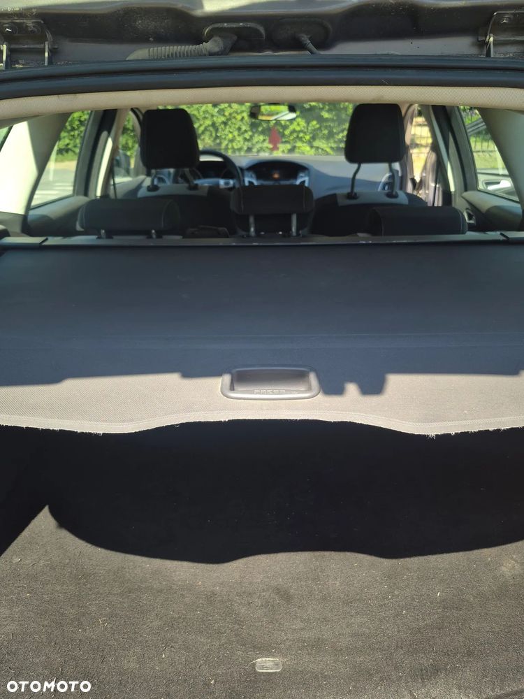 Ford Focus 1.6 TDCi Trend - 12