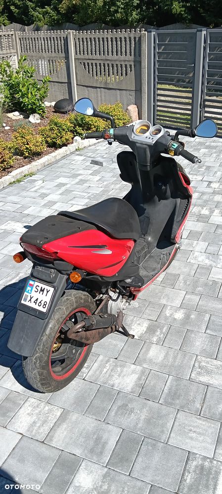Yamaha Aerox - 3