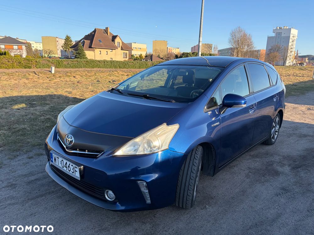 Toyota Prius+ (Hybrid) - 2