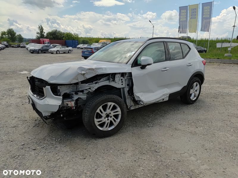 Volvo XC 40 - 16