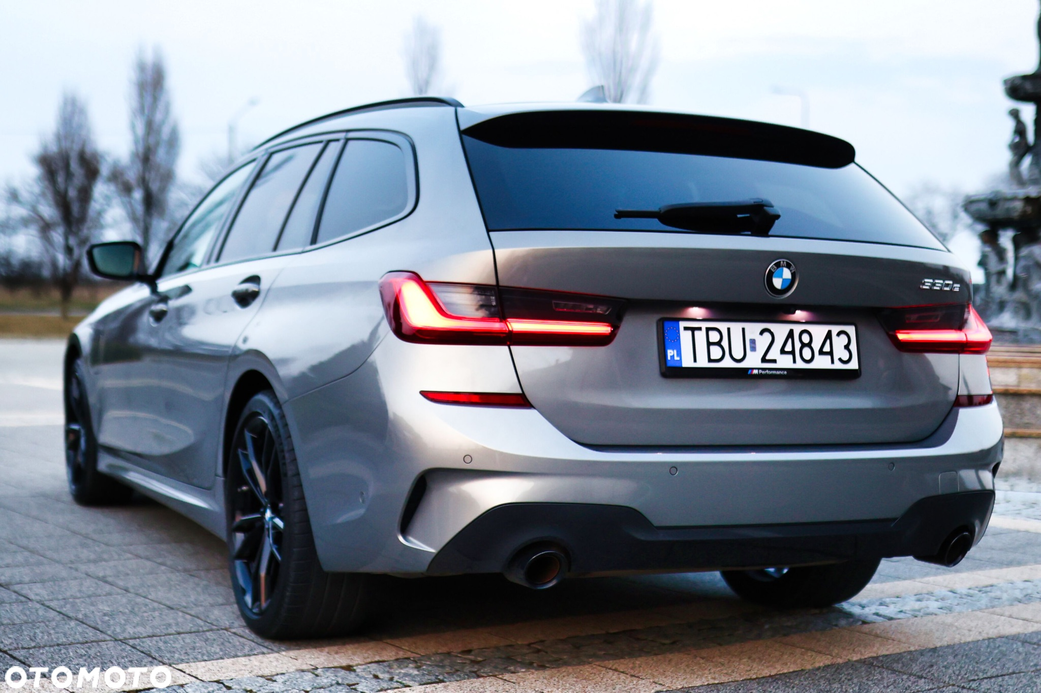 BMW Seria 3 330e M Sport sport - 3