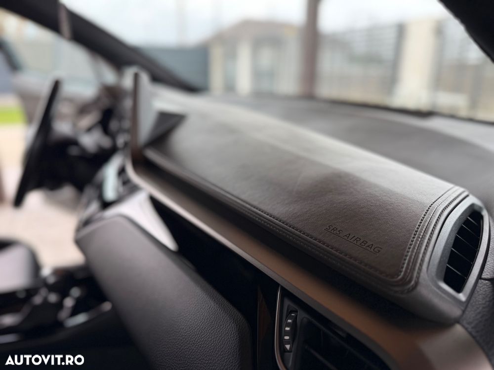 Toyota C-HR 2.0 HSD 184 CP 4x2 CVT C-lassy bi-tone - 23