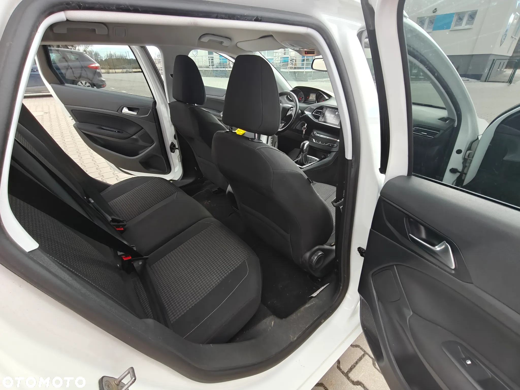 Peugeot 308 1.2 PureTech Active S&S - 6