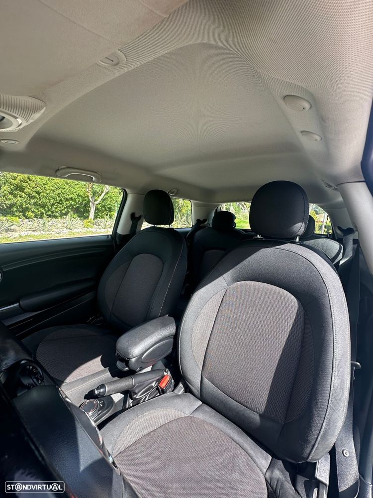 MINI 3 Portas Cooper Auto - 11