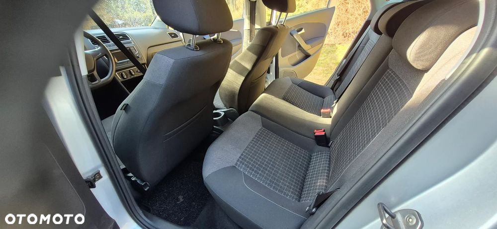 Volkswagen Polo 1.4 TDI (Blue Motion Technology) Comfortline - 17