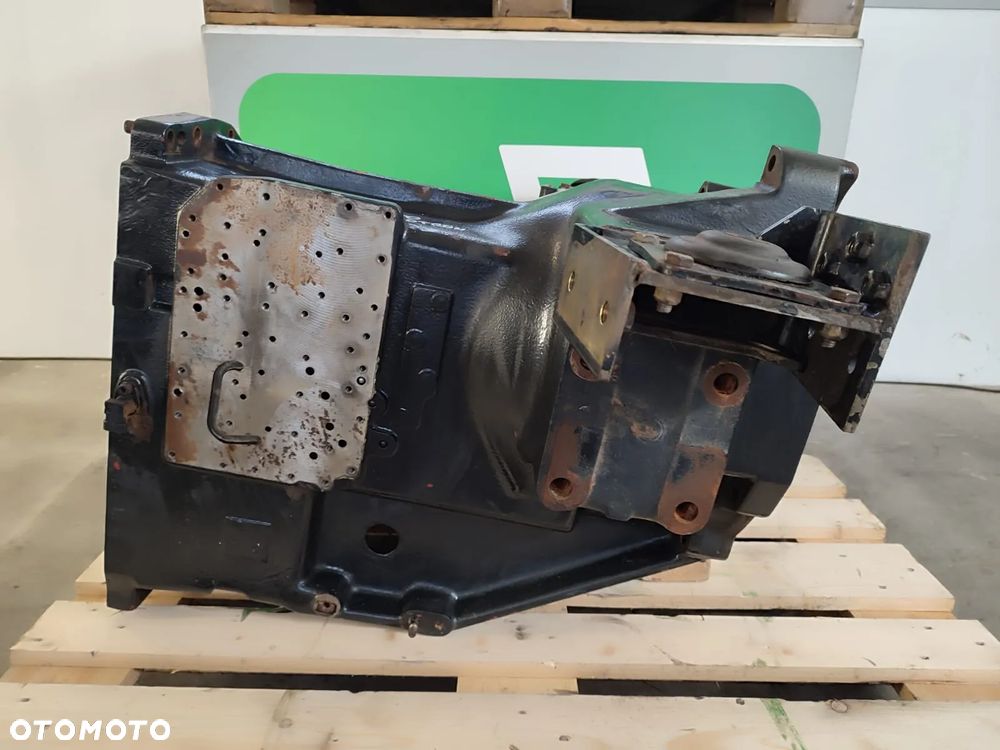 Obudowa skrzyni biegów ZF T-7200 Powershift Deutz Fahr Agrotron 150 - 2