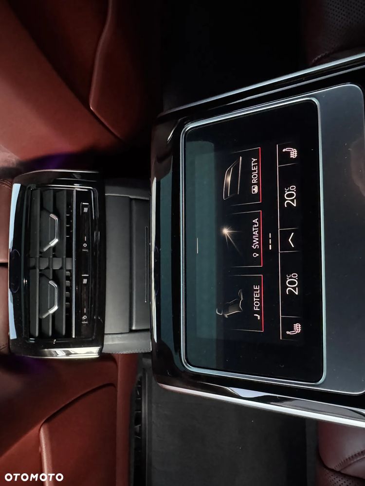 Audi S8 TFSI mHEV Quattro Tiptr - 25