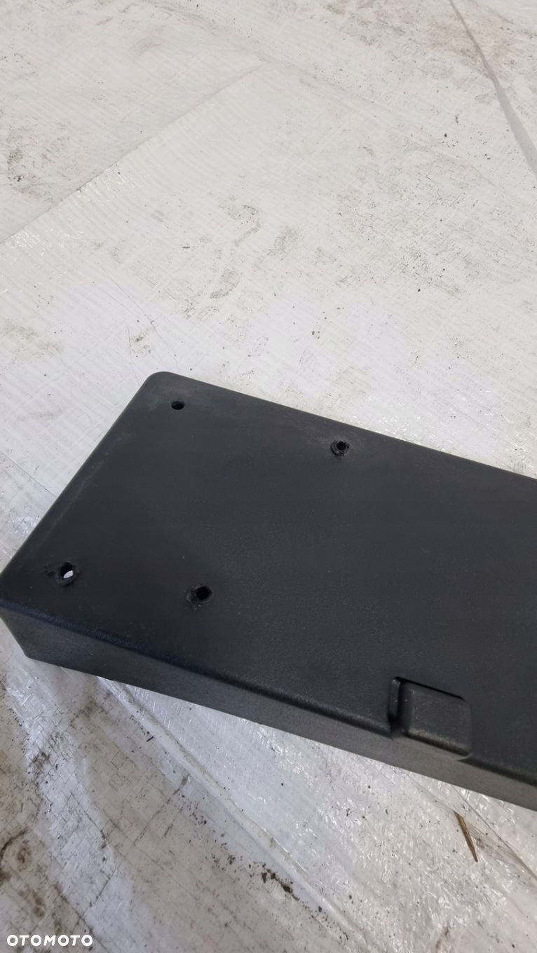 Ford Mondeo MK5 ramka podkładka pod tablice rejestracyjną DS73-17A385-BW - 4