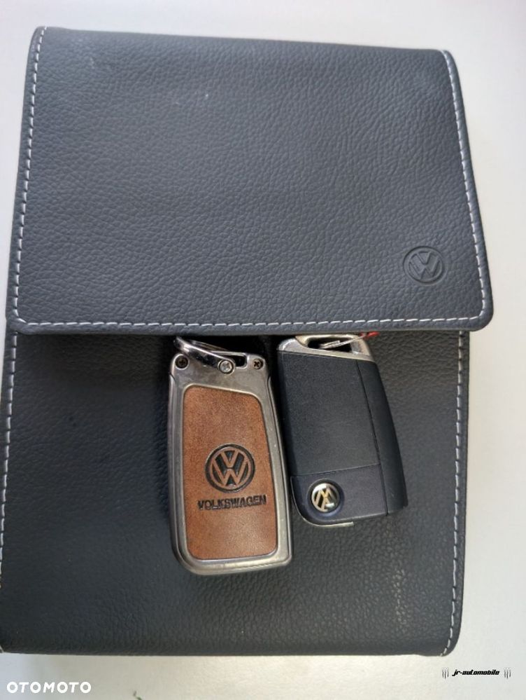 Volkswagen Tiguan - 14