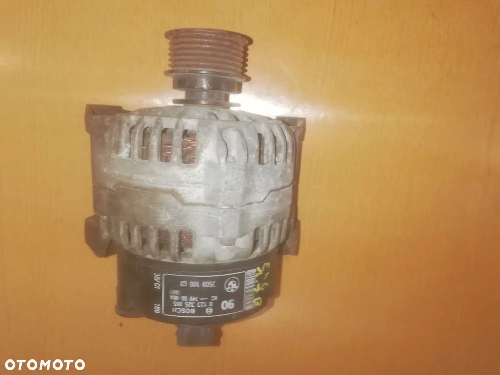 BMW 3 E46 1.9 ALTERNATOR 0123325015 90A