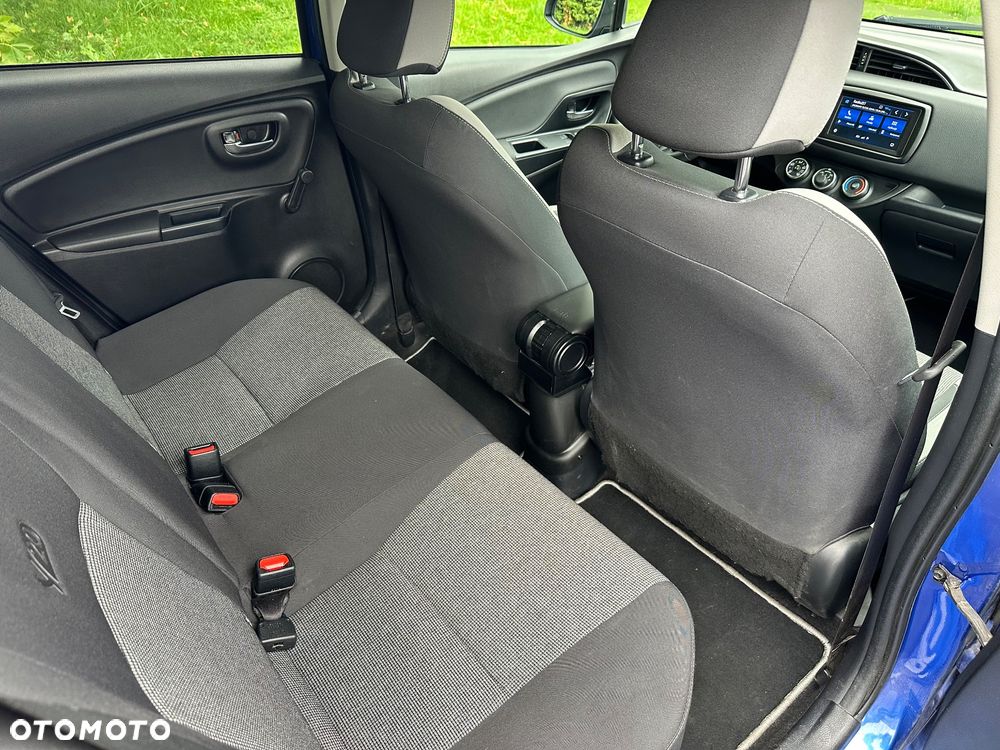 Toyota Yaris - 13