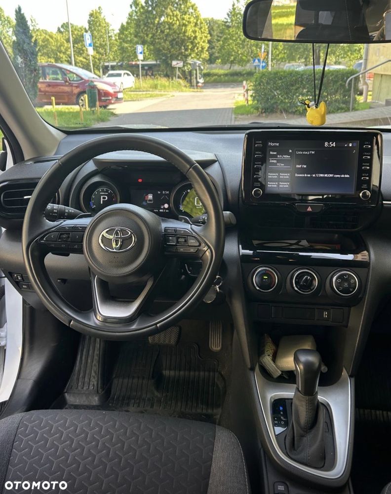 Toyota Yaris - 16