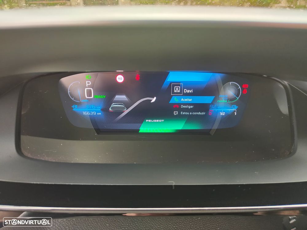 Peugeot e-308 156 GT - 11