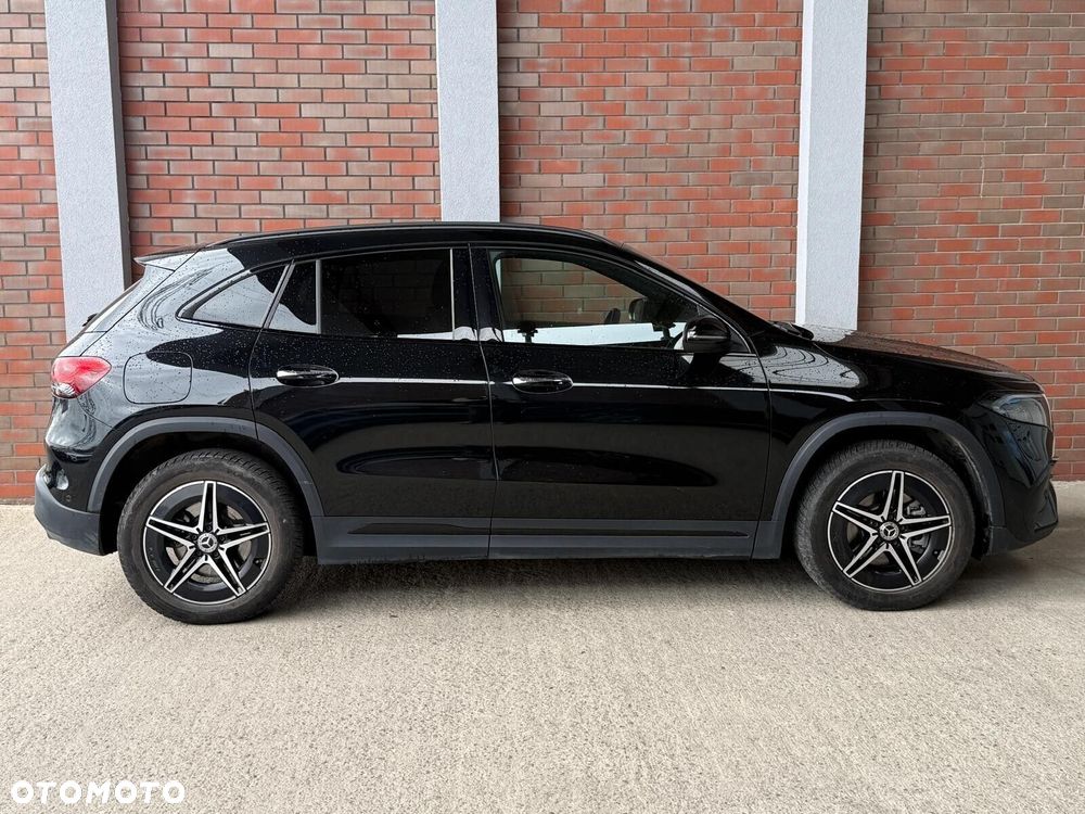 Mercedes-Benz EQA 350 66.5kWh 4-Matic AMG Line - 7