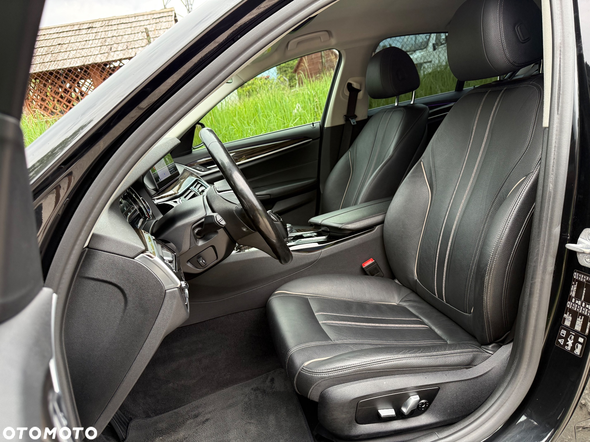 BMW Seria 5 530d xDrive Luxury Line - 23