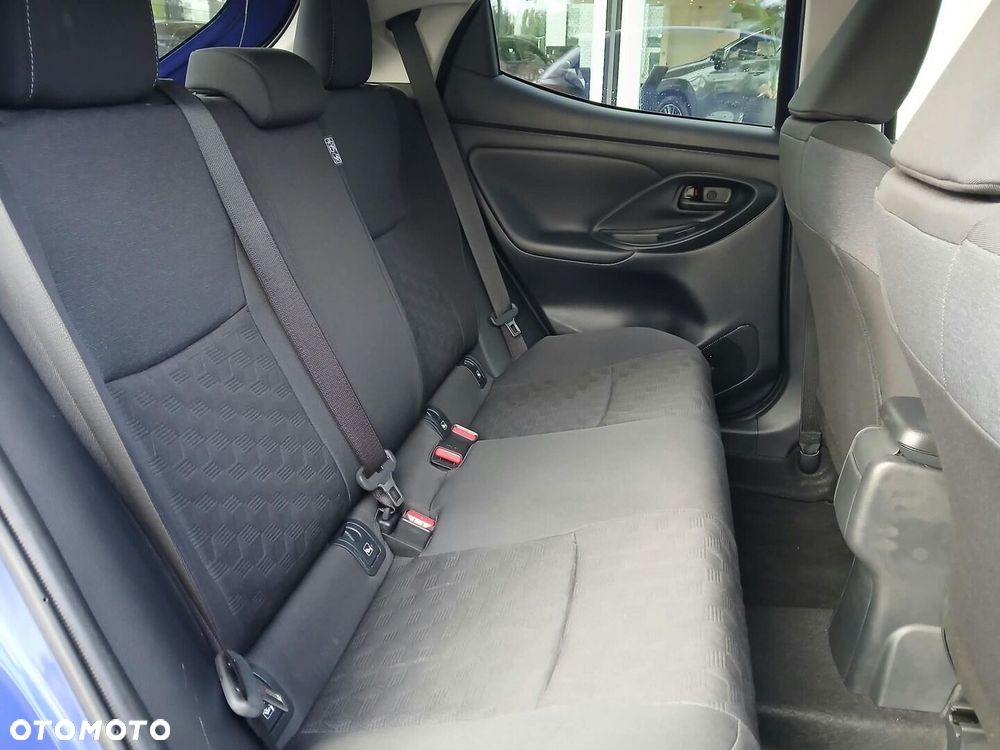 Toyota Yaris Hybrid 1.5 Style - 24