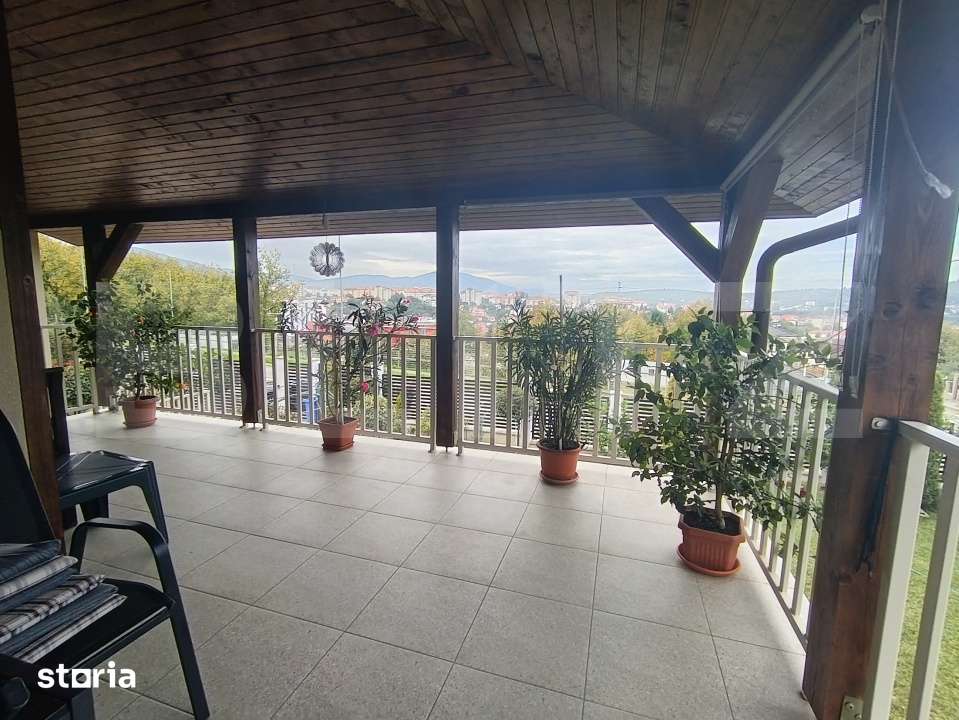 Casa cu 3 camere in suprafata de 122 mp si un teren de 500 mp - Imagine principală: 4/16