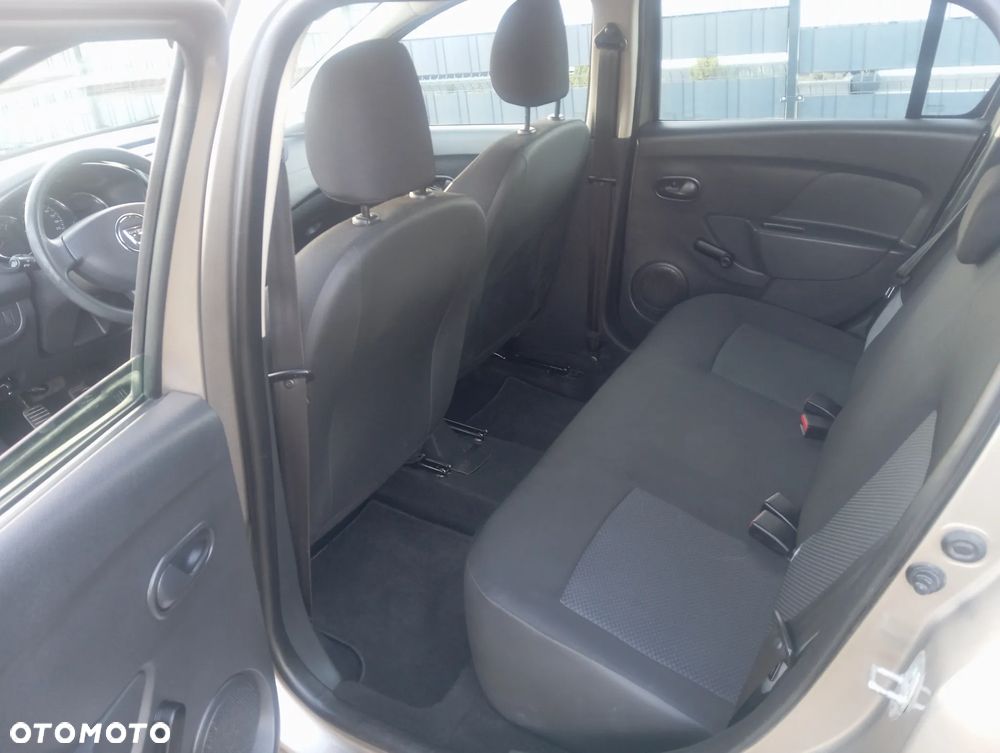 Dacia Logan - 17