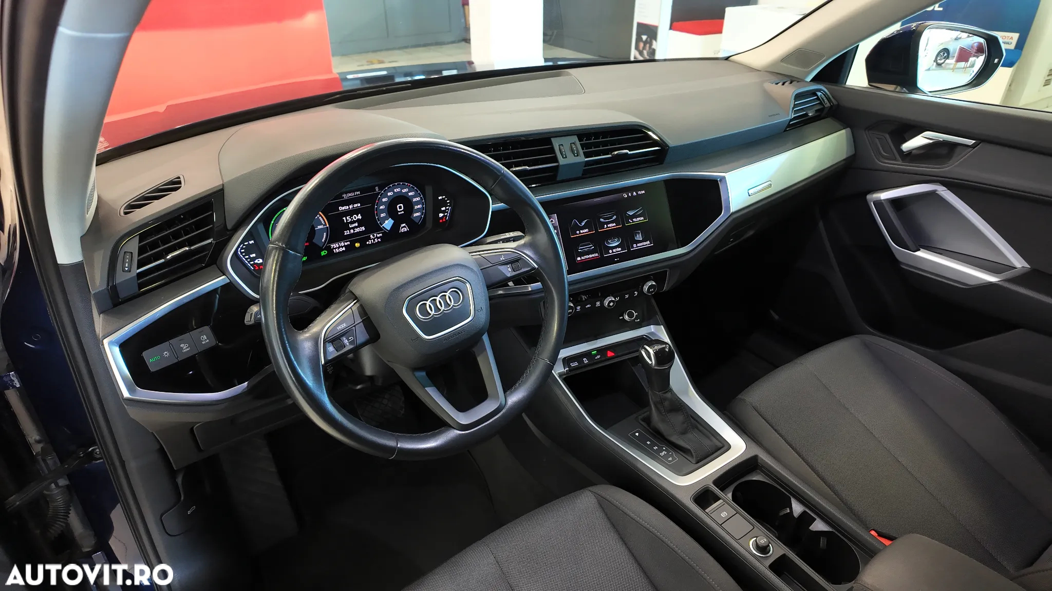 Audi Q3 45 TFSIe S tronic - 14