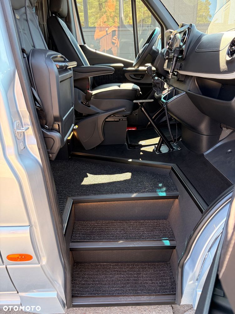 Mercedes-Benz Sprinter 519 - 15