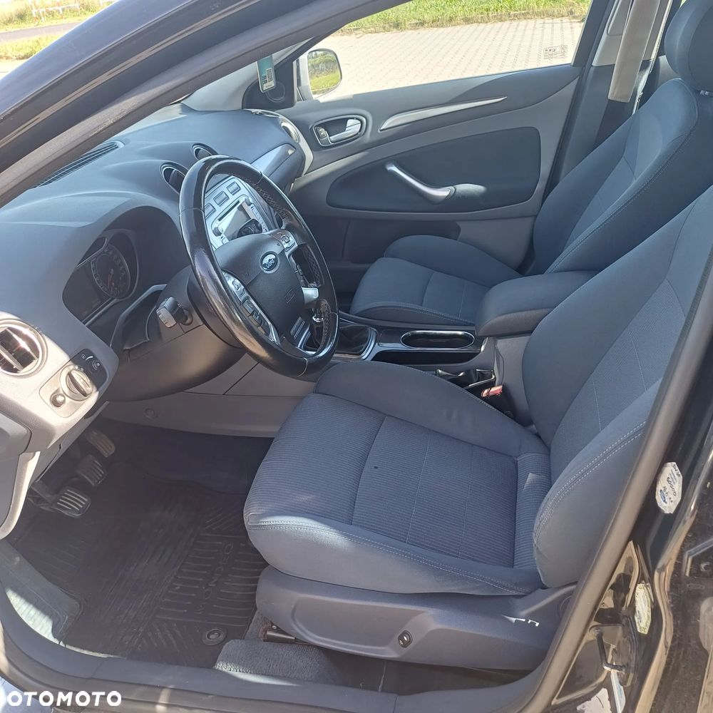 Ford Mondeo - 5