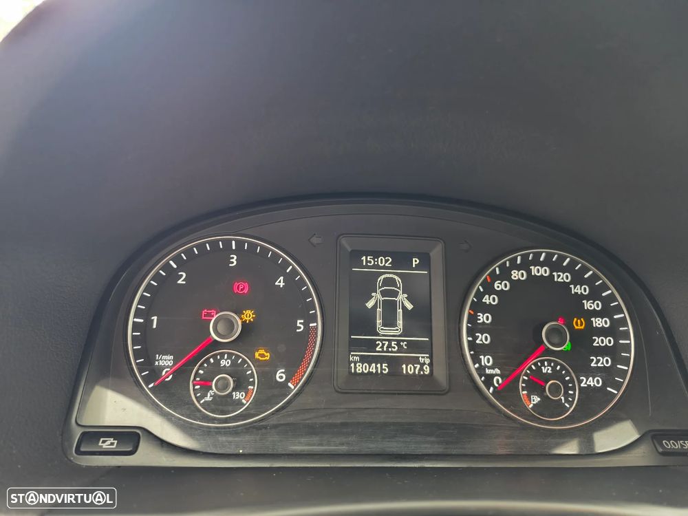 VW Touran - 6