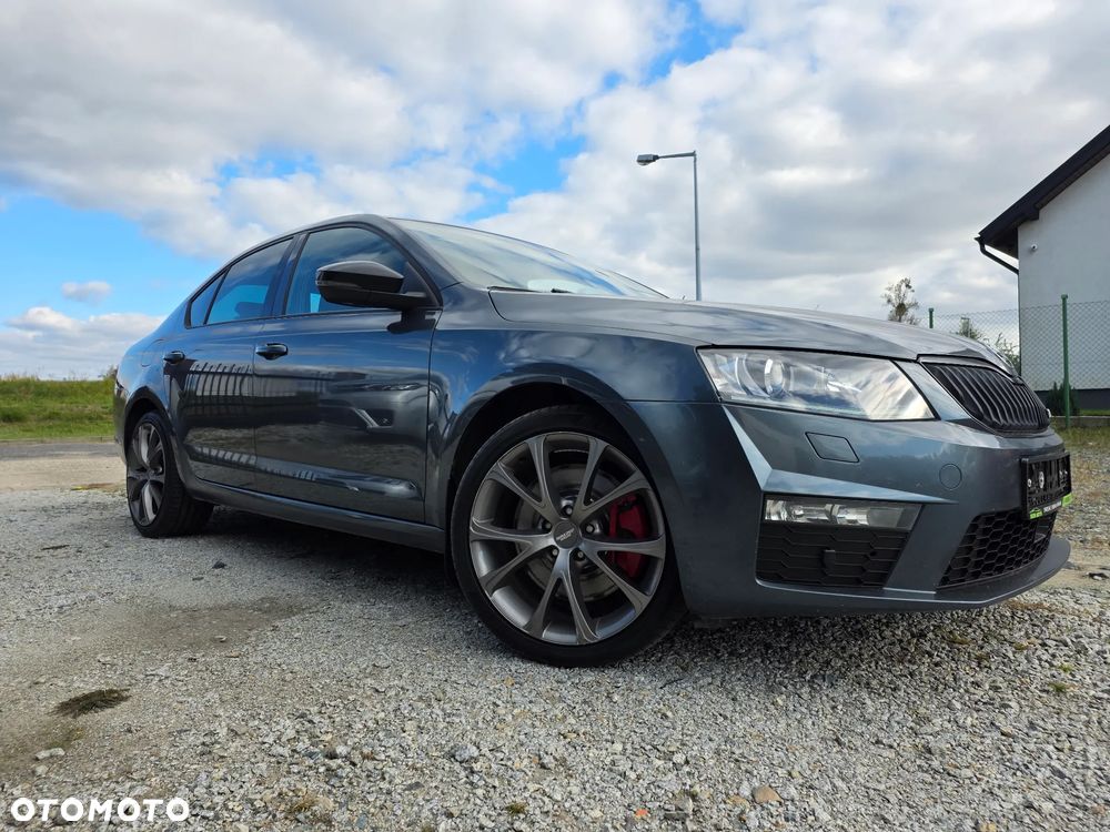 Skoda Octavia Combi 2.0 TSI (Green tec) DSG RS - 9