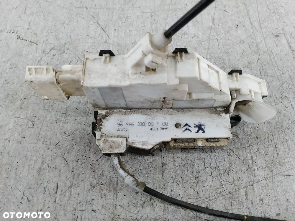 ZAMEK DRZWI LEWY PRZÓD PEUGEOT 407 SW 9656633080F - 7